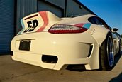 Porsche 911 Turbo complet modificat