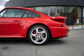 Porsche 911 Turbo cu 1.038 de kilometri la bord