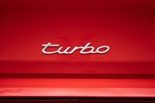 Porsche 911 Turbo cu 1.038 de kilometri la bord