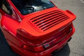 Porsche 911 Turbo cu 1.038 de kilometri la bord
