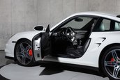Porsche 911 Turbo cu 1.826 de kilometri la bord