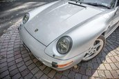 Porsche 911 Turbo cu 207 kilometri la bord
