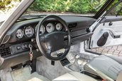 Porsche 911 Turbo cu 207 kilometri la bord