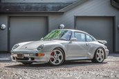 Porsche 911 Turbo cu 207 kilometri la bord