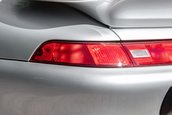 Porsche 911 Turbo cu 207 kilometri la bord