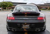 Porsche 911 Turbo cu 6.871 de kilometri la bord