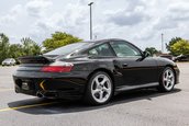 Porsche 911 Turbo cu 6.871 de kilometri la bord