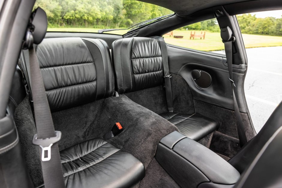 Porsche 911 Turbo cu 6.871 de kilometri la bord