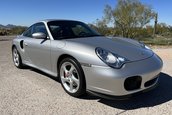Porsche 911 Turbo cu 7.369 kilometri la bord