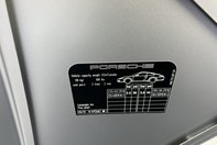 Porsche 911 Turbo cu 7.369 kilometri la bord