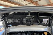 Porsche 911 Turbo cu 7.369 kilometri la bord