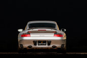 Porsche 911 Turbo cu 7.423 de kilometri la bord