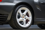 Porsche 911 Turbo cu 7.814 kilometri la bord