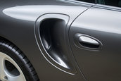 Porsche 911 Turbo cu 7.814 kilometri la bord