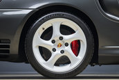 Porsche 911 Turbo cu 7.814 kilometri la bord