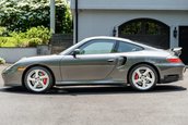 Porsche 911 Turbo cu 7.909 kilometri la bord