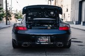 Porsche 911 Turbo cu 8.354 de kilometri la bord