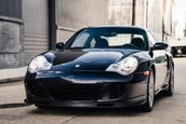 Porsche 911 Turbo cu 8.354 de kilometri la bord