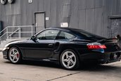 Porsche 911 Turbo cu 8.354 de kilometri la bord
