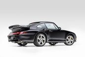 Porsche 911 Turbo S cu 11.901 kilometri la bord