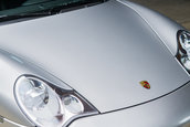 Porsche 911 Turbo S cu 4.399 kilometri la bord