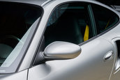 Porsche 911 Turbo S cu 4.399 kilometri la bord