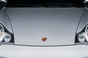 Porsche 911 Turbo S cu 4.399 kilometri la bord