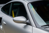Porsche 911 Turbo S cu 4.399 kilometri la bord