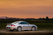 Porsche 911 Turbo S cu 4.488 de kilometri la bord
