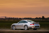 Porsche 911 Turbo S cu 4.488 de kilometri la bord