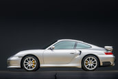 Porsche 911 Turbo S cu 4.488 de kilometri la bord