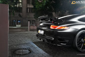 Porsche 911 Turbo S Dark Knight