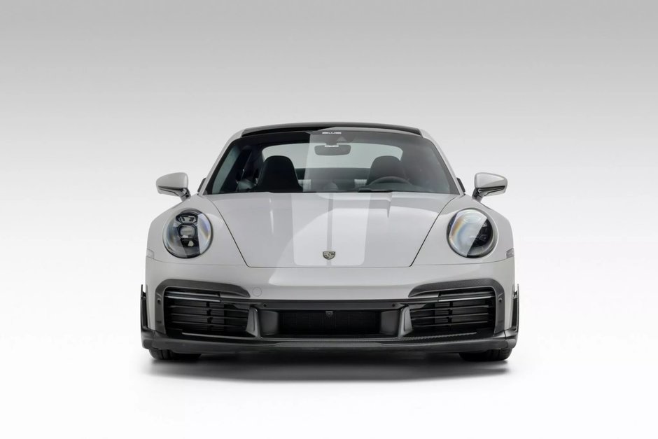 Porsche 911 Turbo S de la Gunther Werks