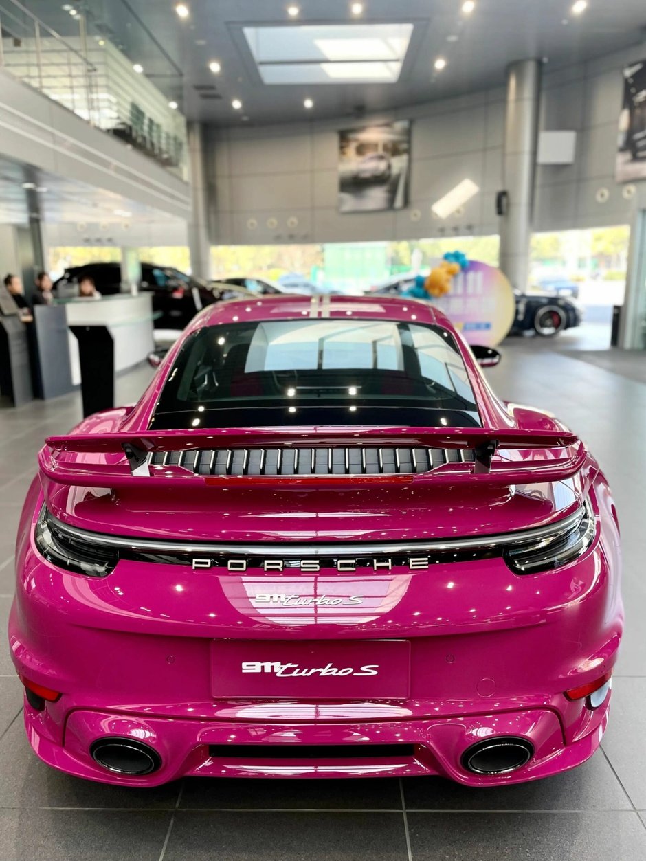 Porsche 911 Turbo S in Ruby Star