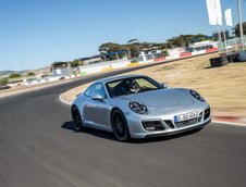 Porsche 911 Turbo S si Carrera GTS