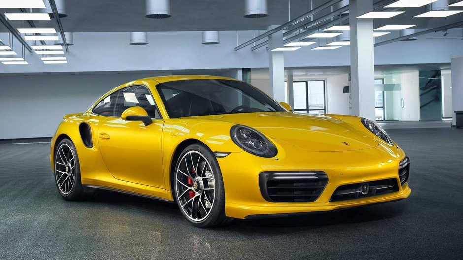 Porsche 911 Turbo Yellow Saffron Metallic