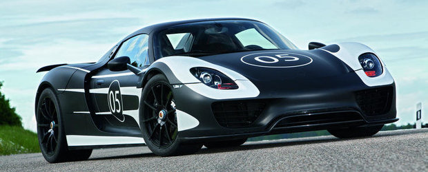 Porsche 918 Spyder: 0 - 100 km/h in 3.0 secunde, consum de 3 l/100 km!