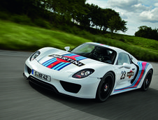 Porsche 918 Spyder in Martini Livery