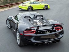 Porsche 918 Spyder si 911 R de vanzare