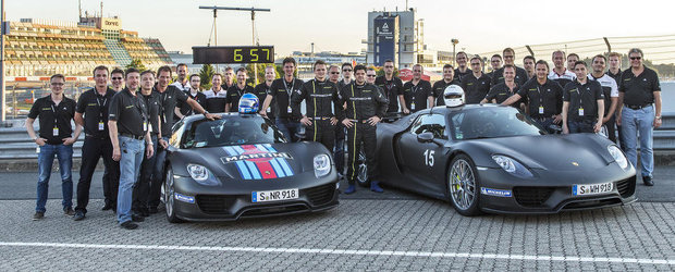 Porsche 918 Spyder spulbera recordul circuitului de la Nurburgring - filmul complet