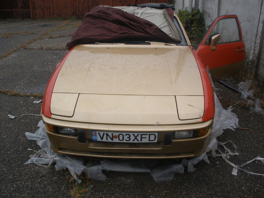 Porsche 924