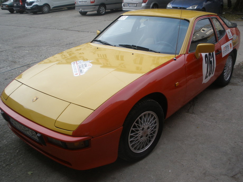 Porsche 924