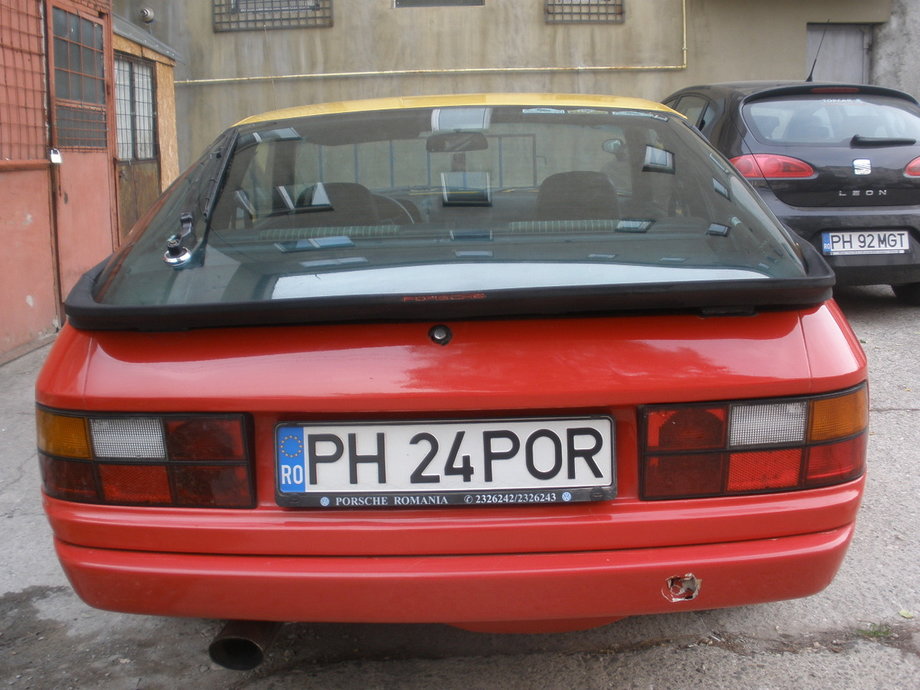 Porsche 924