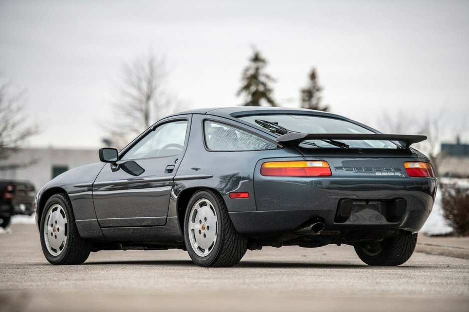 Porsche 928 S4 de vanzare