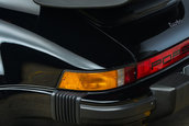 Porsche 930 Turbo cu 11.979 de kilometri la bord