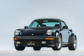 Porsche 930 Turbo cu 11.979 de kilometri la bord