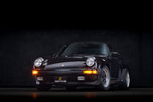 Porsche 930 Turbo cu 11.979 de kilometri la bord