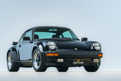 Porsche 930 Turbo cu 11.979 de kilometri la bord