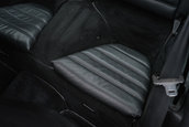 Porsche 930 Turbo cu 11.979 de kilometri la bord