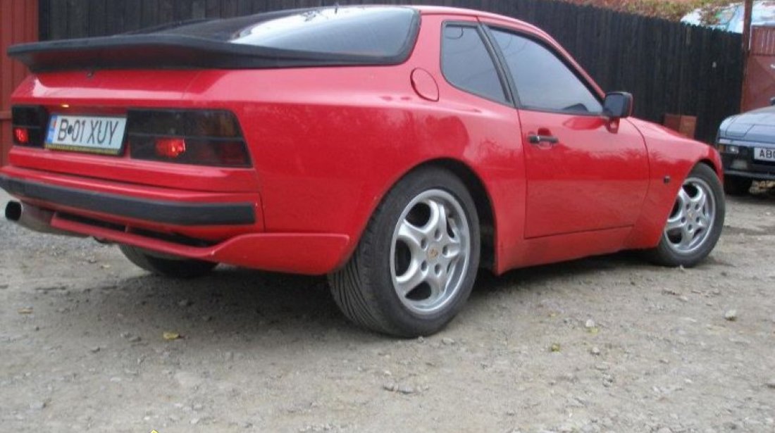 Porsche 944 2500 cc,16valve 1986